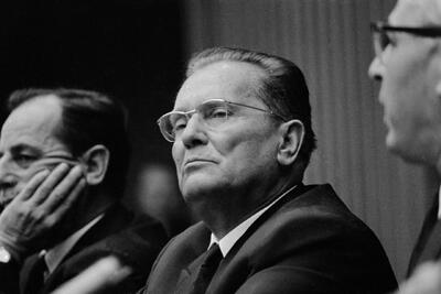  چرا یوگوسلاوی تجزیه شد و چگونه حملۀ نظامی آمریکا و ناتو به جنگ داخلی خونین پایان داد؟ - پارس فوتبال