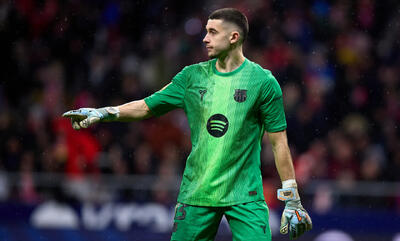  خوان گارسیا به ستوه آمد: مهاجمان خیلی راحت از دفاع بارسلونا عبور می‌کنند - پارس فوتبال