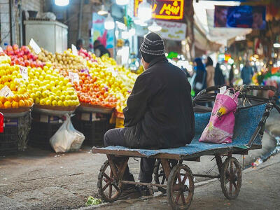  خالی شدن سفره مردم زیر سایه سیاست ارزی