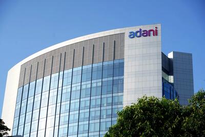  شرکت ادانی هند ۱۰۰ میلیارد دلار روی دیتاسنتر‌های هوش مصنوعی سرمایه‌گذاری می‌کند - پیوست