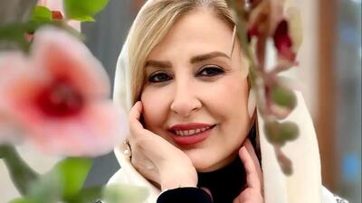  فیلم / نگاهی به چیدمان دل انگیز خانه مرجانه گلچین برای عید امسال / از مبلمان شاهانه و مدرن تا اتاق حماسه ای و  لوسترهای اعیانی