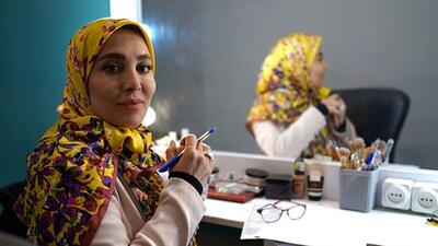  عکس پیام تلخ ژیلا صادقی به علی دایی/ خانم مجری از تفریحات لاکچری دایی در پیست اسکی توچان ناراحت شد / مراقب باش اونجا سرما نخوری اونوقت نمی فهمیم گریه می کنی