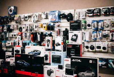  بهترین فروشگاه لوازم خودرو برای خرید دزدگیر، ردیاب و دیگر لوازم ضروری