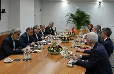  آنچه در گفتگوی وزیران خارجه ایران و سوئیس درباره مذاکرات تهران و واشنگتن گذشت