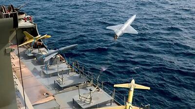  رزمایش کنترل هوشمند تنگه هرمز با مشارکت یگان‌های سپاه برگزار شد