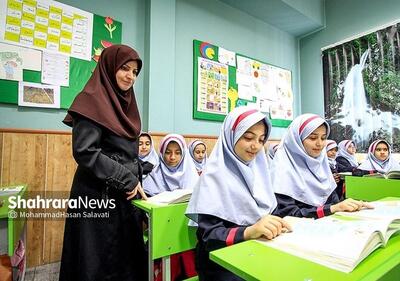  مجوز مجلس برای به‌کارگیری ۱۰ هزار معلم بازنشسته و حق‌التدریسی