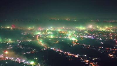  نمایش آتش بازی در شهرهای مختلف ویتنام به مناسبت سال نو