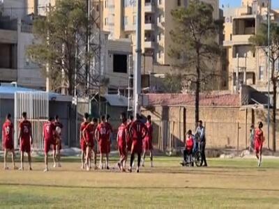  تمرینات چادرملو پیش از بازی حساس مقابل گل‌گهر