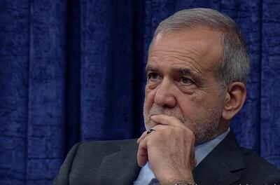  رئیس‌جمهور: چرا باید ارز را 70 تومان بفروشیم و دوباره 130 تومان دوباره بخریم؟