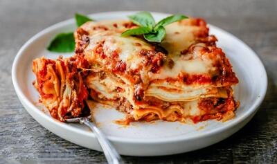  طرز تهیه لازانیا گوشت و قارچ؛ آموزش کامل صفر تا صد