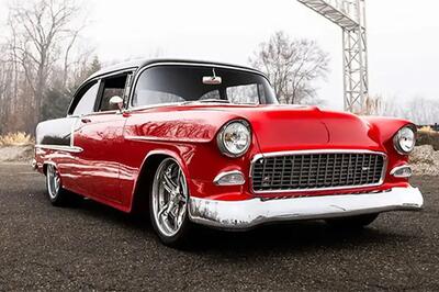  شورولت ۱۹۵۵ پس از بازسازیِ مدرن، نگاه‌ها را خیره کرد