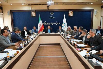  تصویب تسهیلات خرید ۷ دستگاه ماشین‌آلات عمرانی دهیاری های قزوین