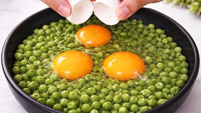  تخم مرغ رو روی نخودفرنگی بریز و معجزه رو ببین! ترکیبی که کسی ندیده