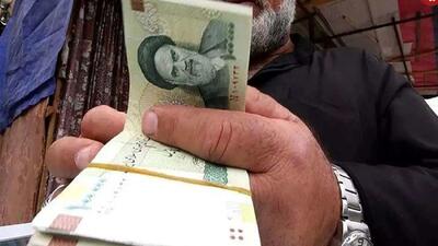  مقایسه حقوق دریافتی امسال کارمندان دولت با سال ۱۴۰۵