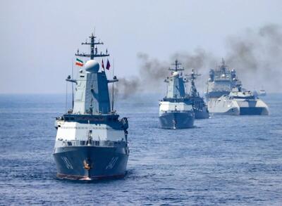  سپاه بستن تنگۀ هرمز را تمرین کرد