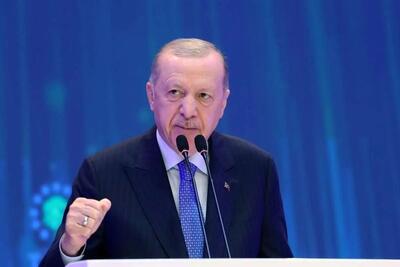  اردوغان: به آمریکا اطلاع داده‌ایم که با مداخله نظامی در ایران مخالف هستیم/ و در بالاترین سطوح با هر دو کشور در تماس هستیم/ حمله به ایران به نفع هیچ طرفی نخواهد بود