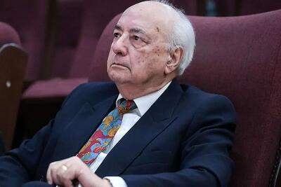  هدف دیرینه آمریکا تسلیم بلاشرط ایران است