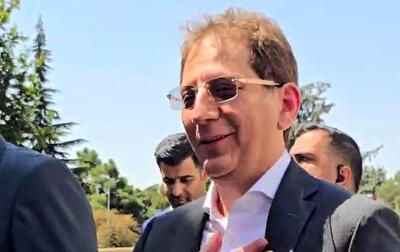  بابک زنجانی‌های اقتصاد ایران/ پول نفت در حساب بانکی چه کسانی است؟