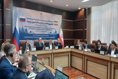  امضای اسناد همکاری و توسعه نفتی در اجلاس ایران و روسیه