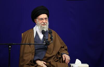  رهبر انقلاب: روایت‌های پیشرفت باید به گوش و دل جوانان برسد - ایران ویو 24