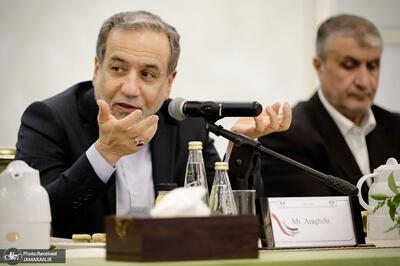  عراقچی در مورد مذاکرات ژنو به دولت گزارش داد