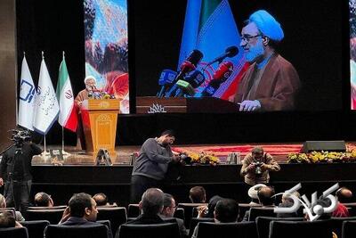 تأکید بر تکمیل زنجیره «حکمرانی کتاب رشد» - مجله اینترنتی کولاک