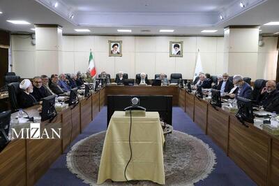  ادامه بررسی پیش‌نویس سیاست‌های کلی پولی و بانکی در مجمع تشخیص مصلحت نظام