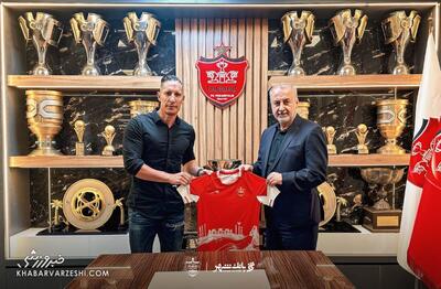  سفر غیرمنتظره یک پرسپولیسی به اسپانیا - پارس فوتبال