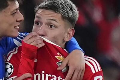  محرومیت 10 جلسه‌ای در انتظار بازیکنی که به وینی توهین کرد! - پارس فوتبال