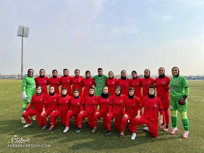  زنان تراکتور هم قهرمان شدند و مقتدرانه صعود کردند - پارس فوتبال
