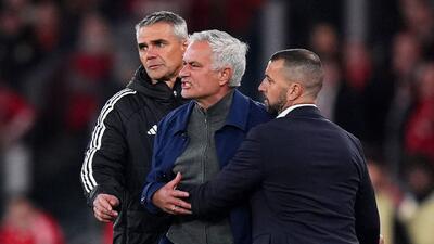  مورینیو: انگار در لیست داور نوشته شده بود که بازیکنان رئال نباید کارت زرد بگیرند - پارس فوتبال