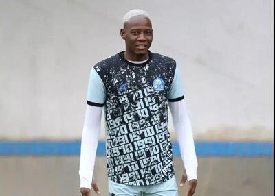  دلجویی جنپو از هواداران استقلال پس از حذف آسیایی (عکس) - پارس فوتبال