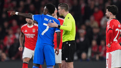  کلاتنبرگ: اقدام وینیسیوس کار را برای داور سخت کرد - پارس فوتبال