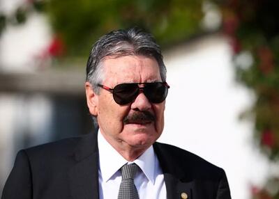  حضور تونی اولیویرا سرمربی پیشین تراکتور در ورزشگاه دیدار بنفیکا - رئال مادرید