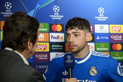  والورده: کار پرستیانی «رقت‌انگیز» بود؛ وقتی جلوی دهان‌تان را می‌گیرید، حتماً می‌خواهید حرف زشتی بزنید - پارس فوتبال