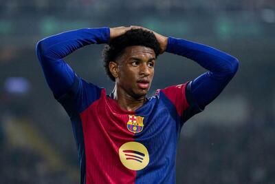  علاقه باشگاه منچستریونایتد به جذب مدافع بارسلونا - پارس فوتبال