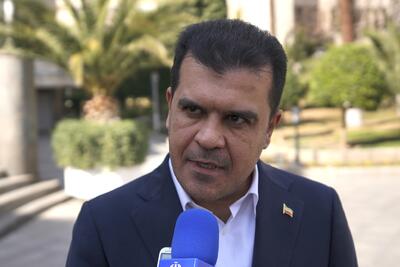  افشین: بسته «۱+۷» فعال شد/ برخی از شرکت‌های دانش بنیان از طریق این بسته مبالغ خود را دریافت کردند