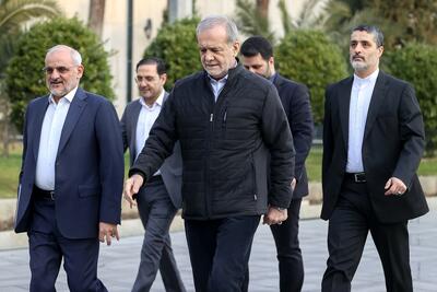  رئیس جمهور در حاشیه حیاط دولت: من تغییری نکرده‌ام