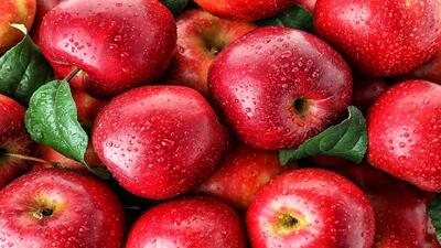  توزیع ۴۰۰ تن میوه شب عید در آذربایجان‌غربی