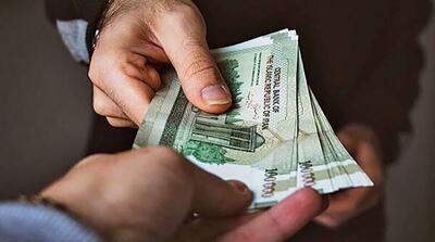  دو بار افزایش حقوق در سال سر کاری است؟!