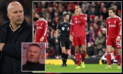  وین رونی: آرنه اسلوت ابهت لازم برای هدایت لیورپول را ندارد