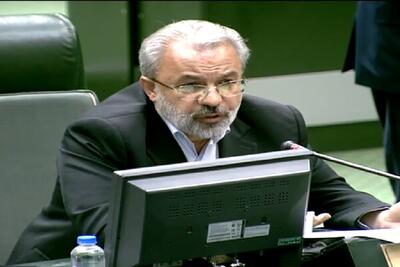  عضو کمیسیون امور داخلی: مسئله معیشت باید در اولویت تصمیم‌گیری‌ها قرار داشته باشد