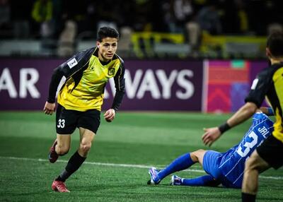  الحسین با برد تاریخی در آسمان امان درخشید