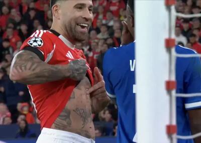  فخرفروشی عجیب به وینی: من جام جهانی دارم، تو نه!