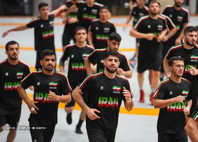  تیم ملی کشتی مشکی پوش شد(عکس)