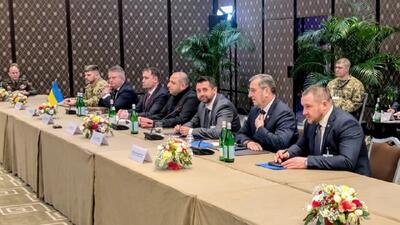  پایان زودهنگام مذاکرات صلح ژنو پس از اتهام‌زنی زلنسکی به روسیه