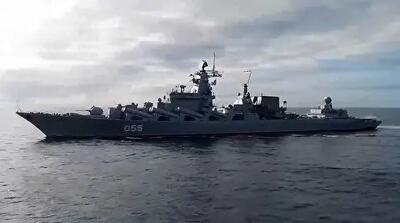  تصاویر ناو 186 متری روس که در ساحل ایران پهلو گرفت