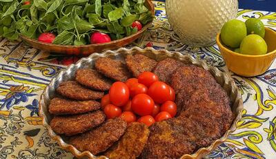  طرز تهیه کتلت هویج؛ تجربه‌ای خاص و فراموش‌نشدنی!