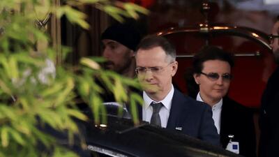  پایان ناگهانی مذاکرات صلح اوکراین؛ زلنسکی: روسیه وقت‌کشی می‌کند