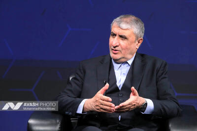  اسلامی: کسی نمی‌تواند ایران را از انرژی هسته‌ای محروم کند